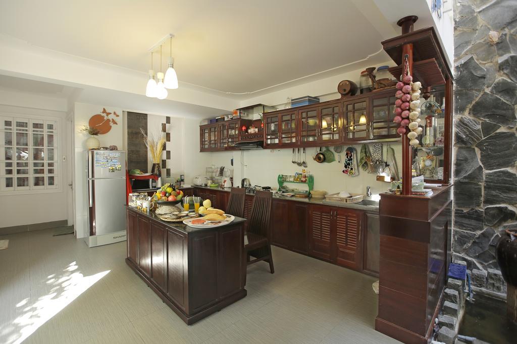 Gia Vien Homestay Хойан Экстерьер фото